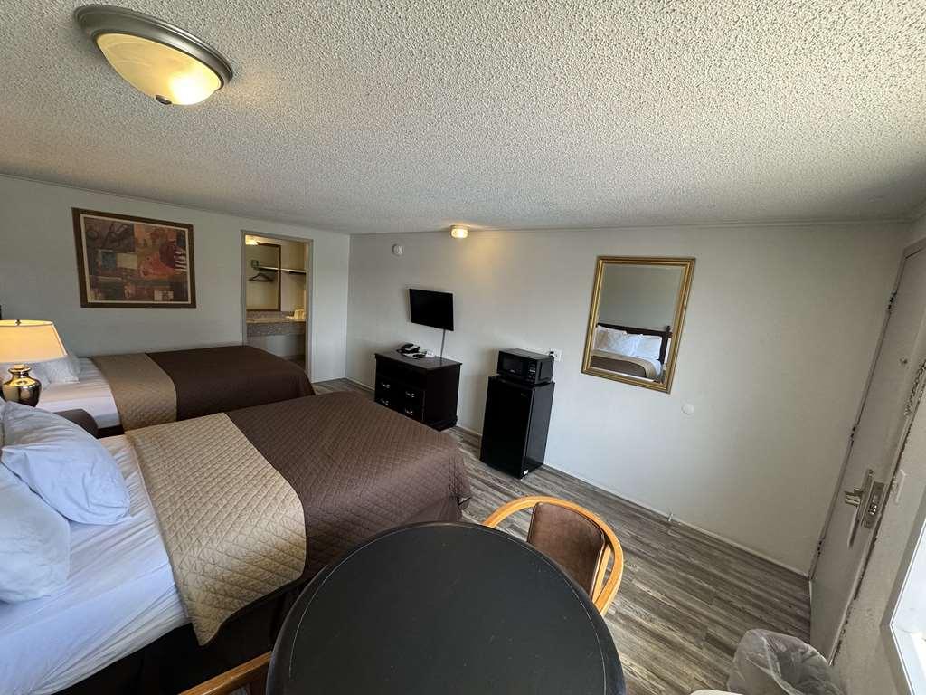 Knights Inn Bridgeport Frankenmuth Habitación foto
